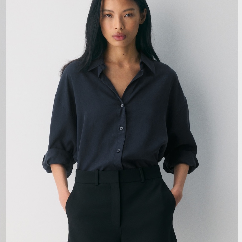 NWOT Aritzia High Waist Black Shorts - Picture 7 of 11